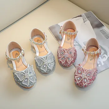 Корейската детски обувки, нови обувки за момичета, пролетно-есенна обувки принцеса с пайети, украсена с пайети и перли, обувки за изказвания, сандали Baotou